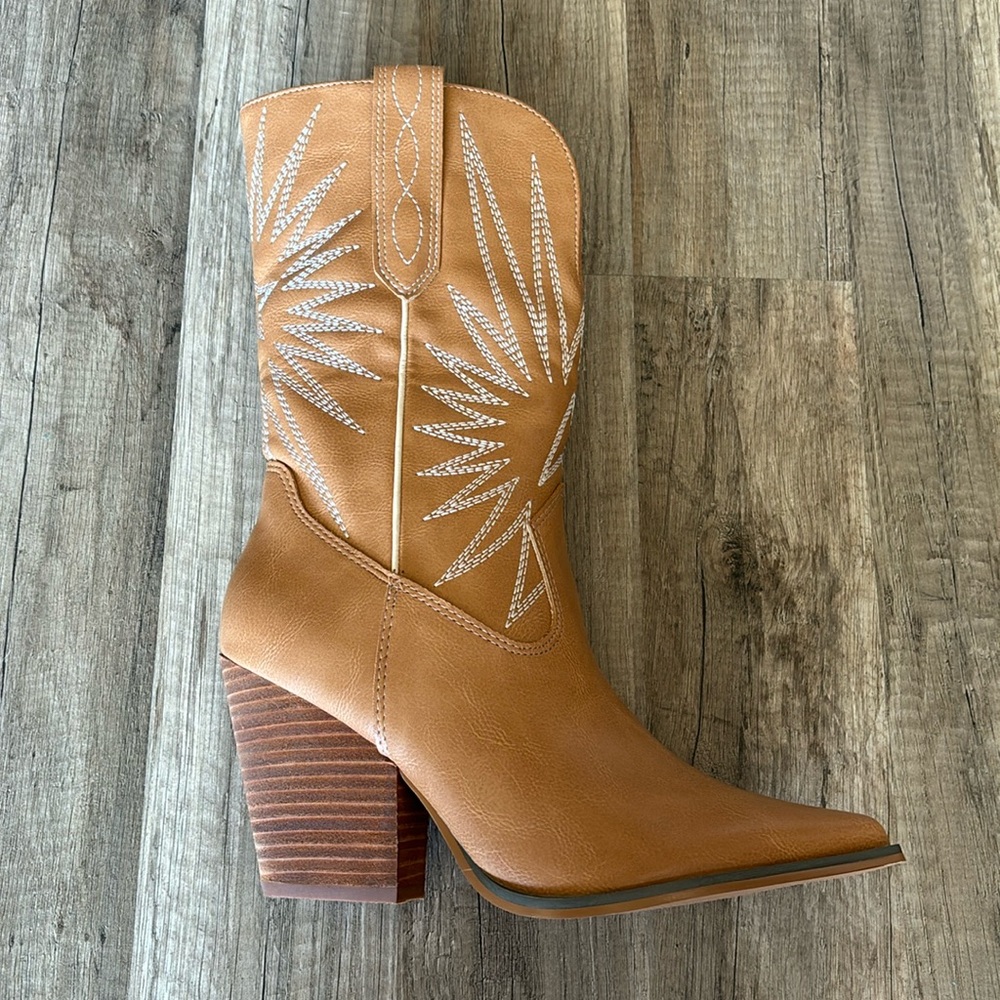 Emerson cowboy boot